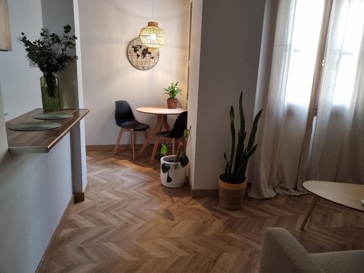 Cozy Apartment In The City Center Granada Exteriör bild